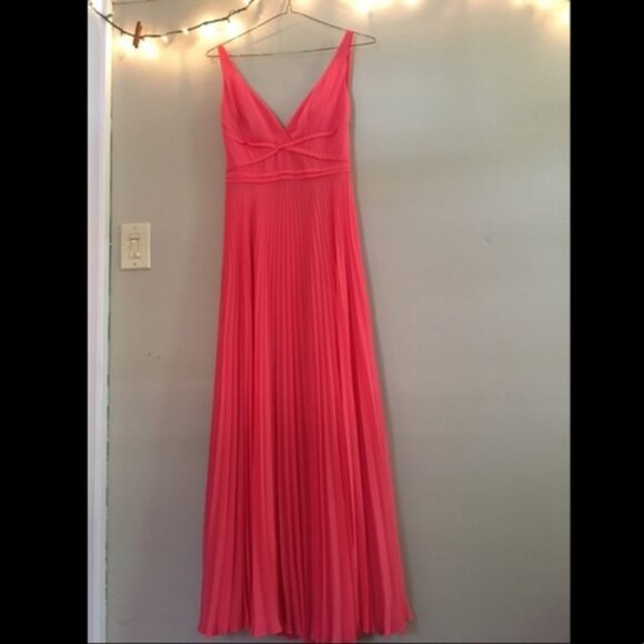Laundry Segal Coral Chiffon Prom Dress - Picture 5 of 8